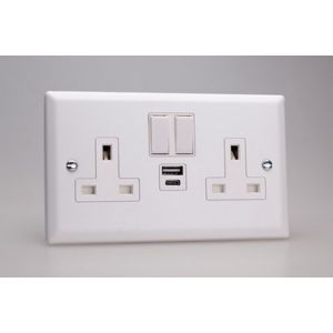 XY5UACW.CW Varilight 2 Gang 13 Amp Single Pole Switched Socket with 20 Watt USB-A and USB-C Charging Ports With Qualcomm QuickCharge 3.0 Urban Powder Coated Chalk White Finish with White Sockets and White Switches